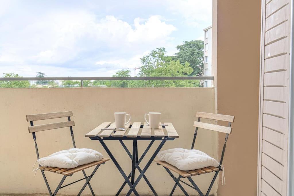 Le Pressense, Ideal Sejour Pro Ou Familiale Apartamento
