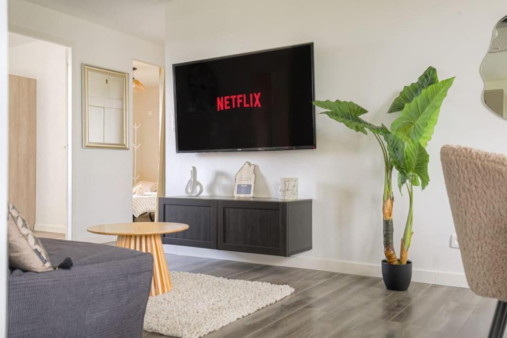Le Pressense, Ideal Sejour Pro Ou Familiale Appartement Vénissieux